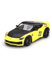 Mini GT Nissan Z LB Natıon Works Ikazuchi Yellow